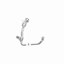 Load image into Gallery viewer, MagnaFlow Direct Fit Catalytic Converter 00-04 Chevy Blazer 4.3L