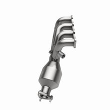 Load image into Gallery viewer, MagnaFlow Direct Fit Catalytic Converter 98-99 Nissan Frontier 2.4L