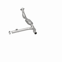 Load image into Gallery viewer, MagnaFlow Direct Fit Catalytic Converter 99 F150/250 4.6L P/S