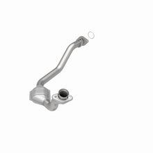 Load image into Gallery viewer, MagnaFlow Direct Fit Catalytic Converter 96-97 Ford Explorer 5.0L