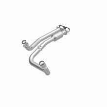Load image into Gallery viewer, MagnaFlow Direct Fit Catalytic Converter 3500 Truck 97 7.4L