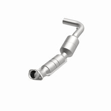 Load image into Gallery viewer, MagnaFlow Direct Fit Catalytic Converter 05-07 Ford E150 4.6L Driver Side