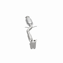 Load image into Gallery viewer, MagnaFlow Direct Fit Catalytic Converter 99-01 Hyundai Sonata 2.4L