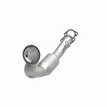 Load image into Gallery viewer, MagnaFlow Direct Fit Catalytic Converter BMW 3 07-08 Front OEM
