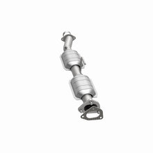 Load image into Gallery viewer, MagnaFlow DF Cat. Conv 98-00 Ford Ranger 4.0L/3.0L Rear / 98-00 Mazda B300 3.0L / B4000 4.0L Rear