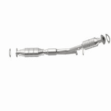 Load image into Gallery viewer, MagnaFlow Direct Fit Catalytic Converter 00-03 Saturn LS Series/LW Series 3.0L Rear (49 State)