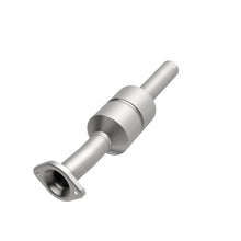 Load image into Gallery viewer, MagnaFlow Direct Fit Catalytic Converter 04-10 Toyota Highlander 3.5