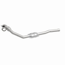 Load image into Gallery viewer, MagnaFlow Direct Fit Catalytic Converter 96-97 Volvo 850 2.5L