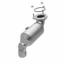 Load image into Gallery viewer, MagnaFlow Direct Fit Catalytic Converter 02-03 Jaguar X-Type Rear