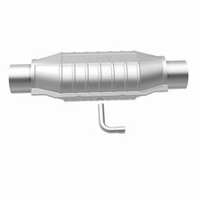 Load image into Gallery viewer, MagnaFlow Universal Catalytic Converter 2 Dual Air