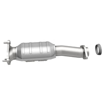 Load image into Gallery viewer, MagnaFlow Direct Fit Catalytic Converter 04 Ranger/BSer rr 3.0L
