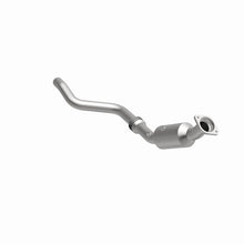 Load image into Gallery viewer, MagnaFlow Direct Fit Catalytic Converter 05 Chrysler 300 C V8 5.7L