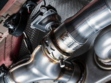 Load image into Gallery viewer, AWE Tuning BMW F8X M3/M4 Track Edition Cat-Back Exhaust - Diamond Black Tips