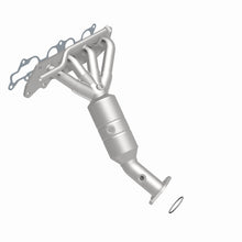 Load image into Gallery viewer, MagnaFlow Direct Fit Catalytic Converter 2006 Ford Fusion/Mercury Milan 2.3L