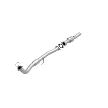 Load image into Gallery viewer, MagnaFlow Direct Fit Catalytic Converter 05 Silverado 2500HD 6.0L