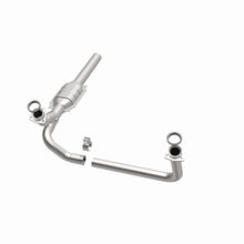 Load image into Gallery viewer, MagnaFlow Direct Fit Catalytic Converter Chevrolet/GMC 1500 1/2 Ton