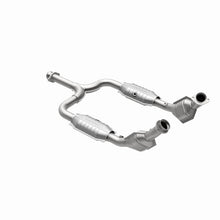 Load image into Gallery viewer, MagnaFlow Direct Fit Catalytic Converter 99-01 Ford Mustang 3.8L