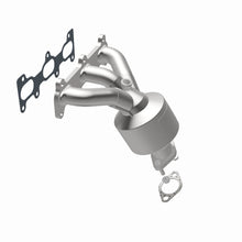 Load image into Gallery viewer, MagnaFlow Direct Fit Catalytic Converter 06-08 Kia Optima 2.7L
