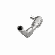 Load image into Gallery viewer, MagnaFlow Direct Fit Catalytic Converter 01 Ford Trucks 4.6L