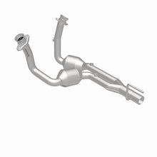 Load image into Gallery viewer, MagnaFlow Direct Fit Catalytic Converter 04 Jeep Grand Cherokee 4.7L