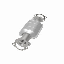 Load image into Gallery viewer, MagnaFlow Direct Fit Catalytic Converter 06-08 Hyun/Kia 3.8L
