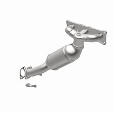 Load image into Gallery viewer, MagnaFlow California DF Catalytic Conv 07-13 BMW 328i L6 3.0LGAS 3.75in Inlet 4in Outlet 2in Dia