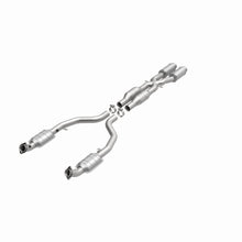 Load image into Gallery viewer, MagnaFlow Direct Fit Catalytic Converter 08-13 BMW M3 4.0L