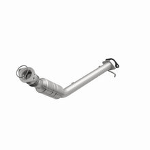 Load image into Gallery viewer, MagnaFlow Direct Fit Catalytic Converter MONTE CARLO 3.9L OEM