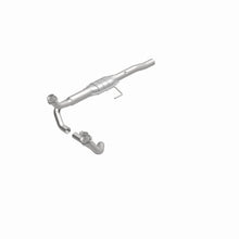 Load image into Gallery viewer, MagnaFlow Direct Fit Catalytic Converter 01 Dodge Ram 1500