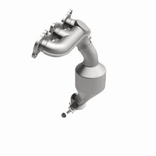 Load image into Gallery viewer, MagnaFlow Direct Fit Catalytic Converter 08-09 Toyota Highlander 3.3L