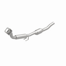Load image into Gallery viewer, MagnaFlow Direct Fit Catalytic Converter 99-03 Beetle/Golf 2.0L