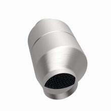 Load image into Gallery viewer, MagnaFlow Universal Catalytic Converter 02-06 Dodge Ram 2500/3500 Pickup 5.9L Cummins Diesel H.O.