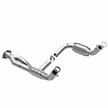 Load image into Gallery viewer, MagnaFlow Direct Fit Catalytic Converter 07-09 Hummer Truck H2 Y-Pipe Assy