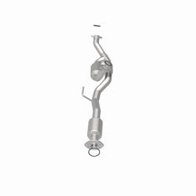 Load image into Gallery viewer, MagnaFlow Direct Fit Catalytic Converter 97-01 Toyota Camry 3.0L / 96-98 Lexus ES300 3.0L
