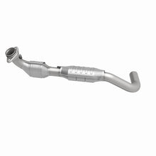 Load image into Gallery viewer, MagnaFlow Direct Fit Catalytic Converter 03 Lincoln Navigator 5.4L
