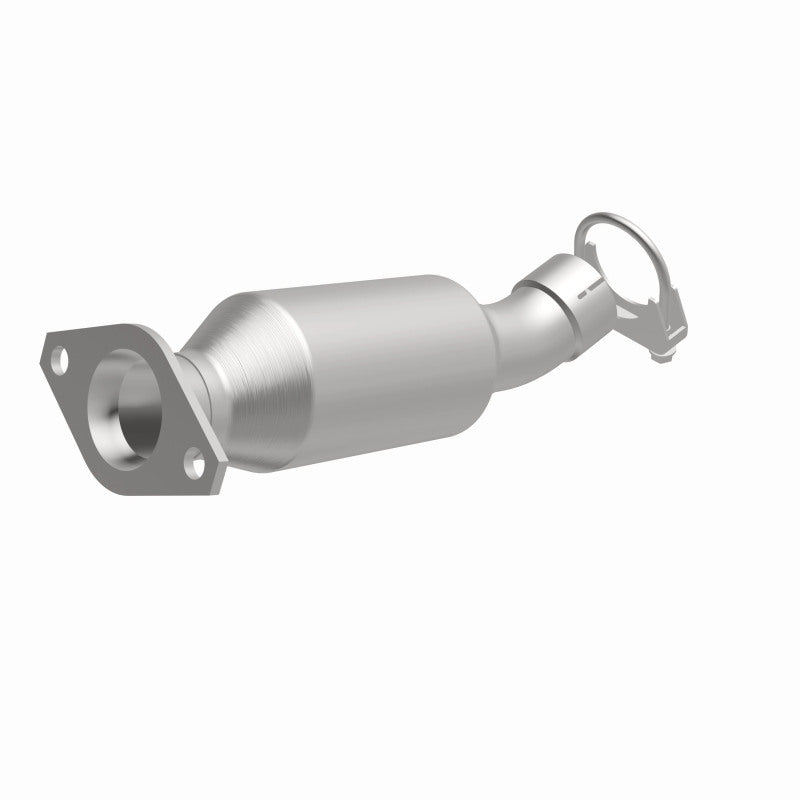 MagnaFlow Direct Fit Catalytic Converter 12-16 Toyota Prius C 1.5L
