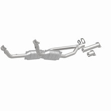 Load image into Gallery viewer, MagnaFlow Direct Fit Catalytic Converter Range Rover 90-93