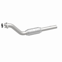 Load image into Gallery viewer, MagnaFlow Direct Fit Catalytic Converter 96 Buick LeSabre 3.8L