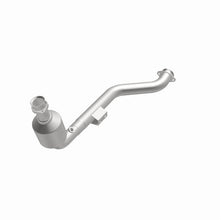 Load image into Gallery viewer, MagnaFlow Direct Fit Catalytic Converter Mercedes SLK320 04 Passenger Side CA