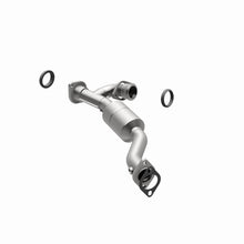 Load image into Gallery viewer, MagnaFlow Direct Fit Catalytic Converter 01-03 Montero 3L Passenger Side Front OEM