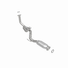 Load image into Gallery viewer, MagnaFlow Direct Fit Catalytic Converter 98-03 Avalon/Camry 3.0L
