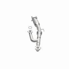 Load image into Gallery viewer, MagnaFlow Direct Fit Catalytic Converter 16-17 Honda Odyssey 3.5L V6 Underbody