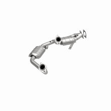 Load image into Gallery viewer, MagnaFlow Direct Fit Catalytic Converter Taurus 96-99 3.0L