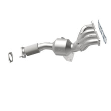 Load image into Gallery viewer, MagnaFlow 11-17 Ford Fiesta 1.6L Direct Fit Catalytic Converter