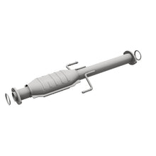 Load image into Gallery viewer, MagnaFlow Direct Fit Catalytic Converter 01-02 Tacoma CC-SB 3.4L 4w