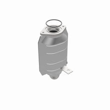 Load image into Gallery viewer, MagnaFlow Direct Fit Catalytic Converter 05-07 Ford Freestyle 3.0L