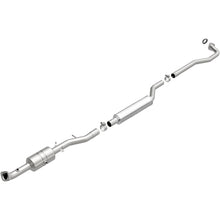 Load image into Gallery viewer, MagnaFlow Direct Fit Catalytic Converter 2008-2009 OUTLANDER 2.4 L Underbody