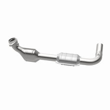 Load image into Gallery viewer, MagnaFlow Direct Fit Catalytic Converter 00-04 Ford E150 4.6L Driver Side