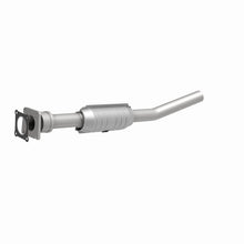 Load image into Gallery viewer, MagnaFlow Direct Fit Catalytic Converter 01-06 Chrysler PT Cruiser