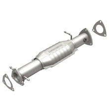 Load image into Gallery viewer, MagnaFlow Direct Fit Catalytic Converter 96-97 GM S10 Pickup 4.3L